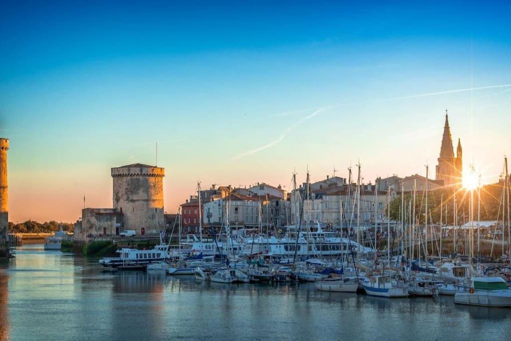 Apartmán Plein Charme Aux Minimes Terrasse Calme + Parking La Rochelle  Exteriér fotografie